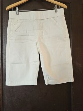 White Women's Bermuda Shorts